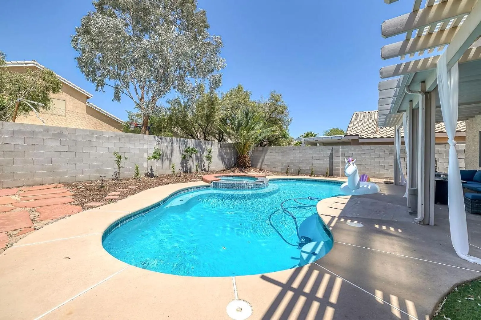 Dom wakacyjny Modern Home In Las Vegas Near Strip With Pool And Jacuzzi